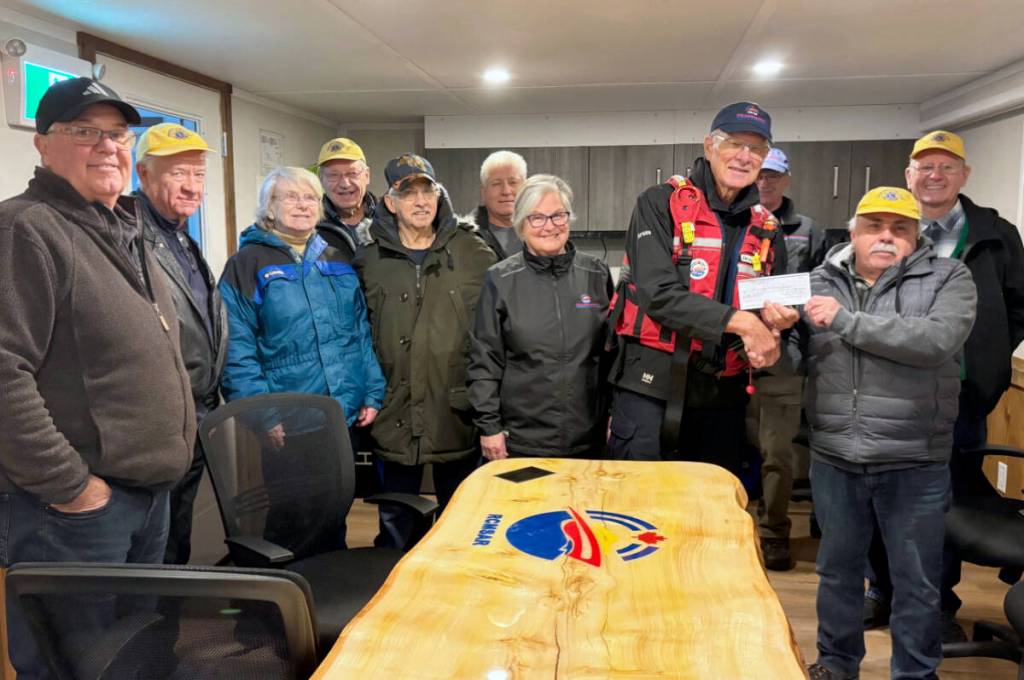 Shuswap Lifeboat Society gets wave of funding from Enderby Lions