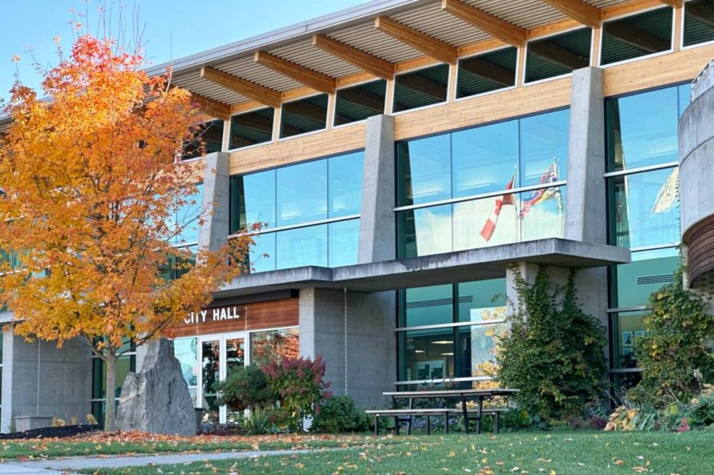 Salmon Arm city hall. (File photo)